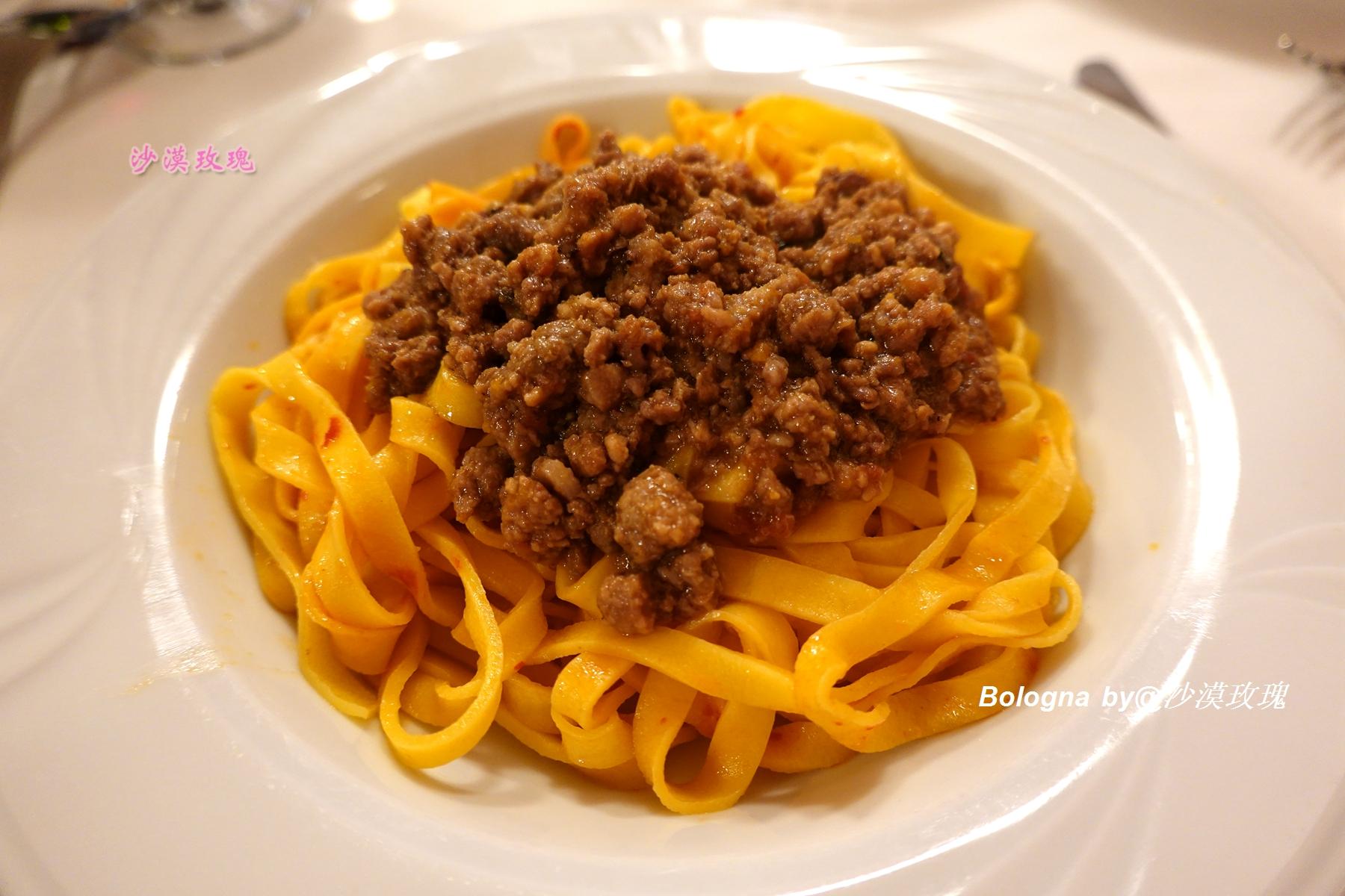 意大利美食之都，玛莎拉蒂的故乡，因拱廊入选世界文化遗产