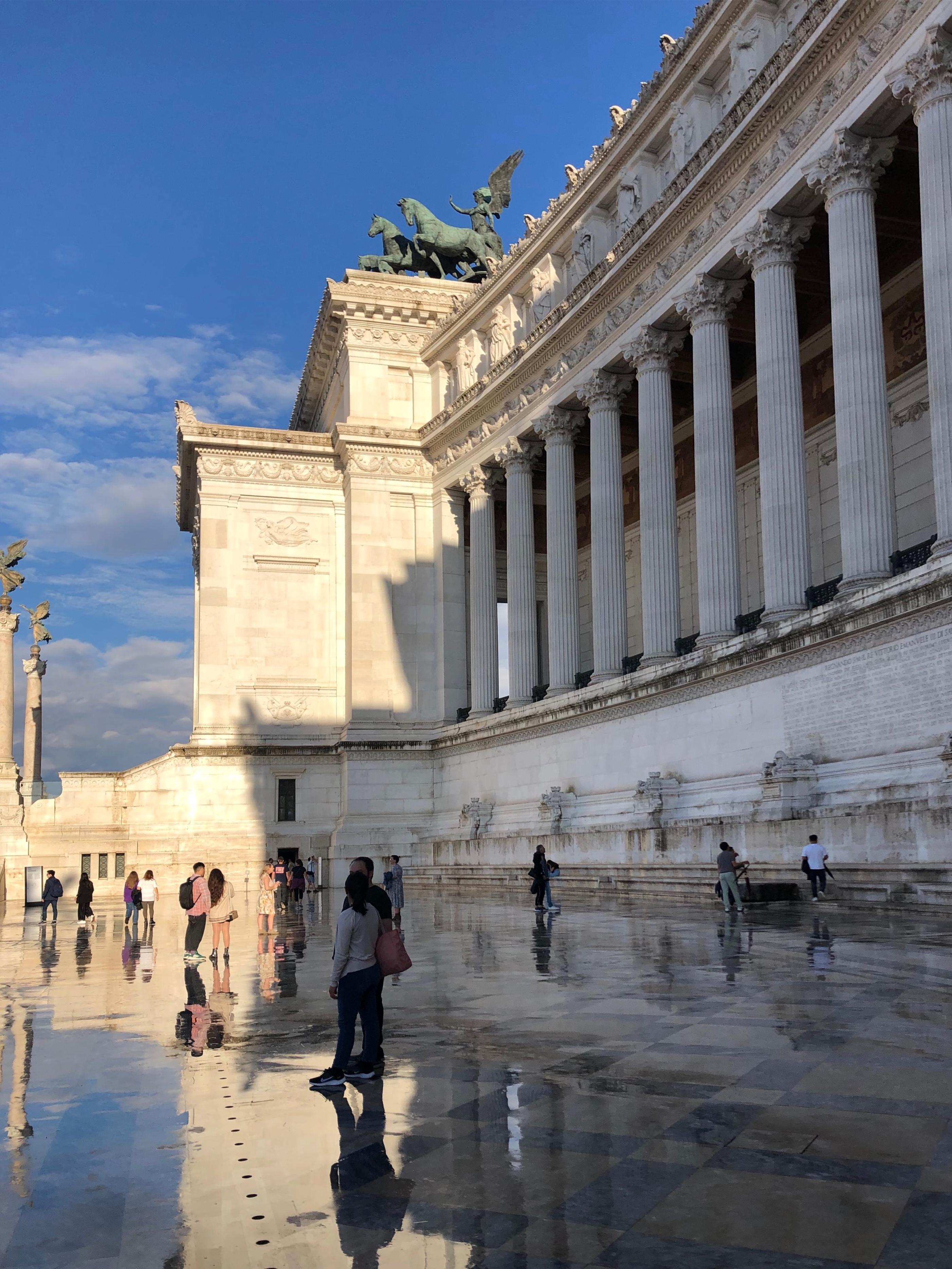 欧洲游记：罗马的威尼斯广场与维托里亚诺纪念堂 Vittoriano