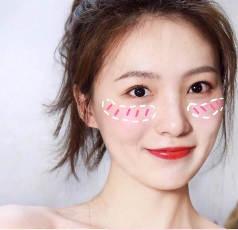 原创            分享2种好看又易学的“腮红”画法，学会了超级显脸小！
