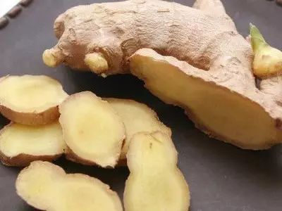 美妆界怪色横行—Ginger姜黄终于被炸出来了！