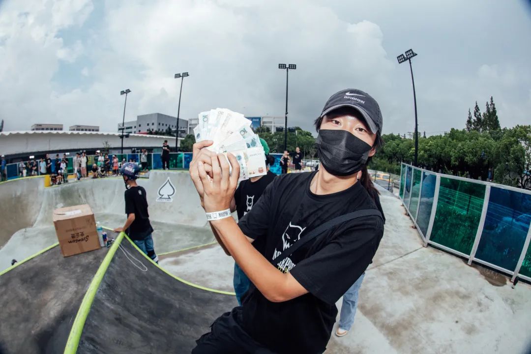 上海全新滑板场 MOREPRK PIAZZA 开业回顾！