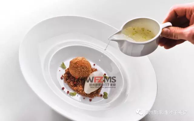 先锋美食的现代意大利烹饪情怀Piazza DuomoNO:17