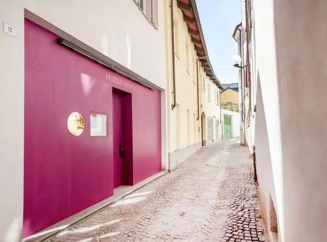 Piazza Duomo——意大利米其林三星餐厅设计及菜品赏析