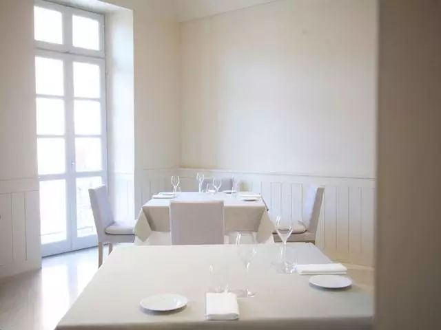 Piazza Duomo——意大利米其林三星餐厅设计及菜品赏析
