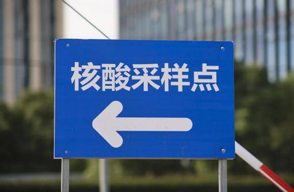 总躲着新冠不是办法！专家：阳性成常态，降级管理更合理