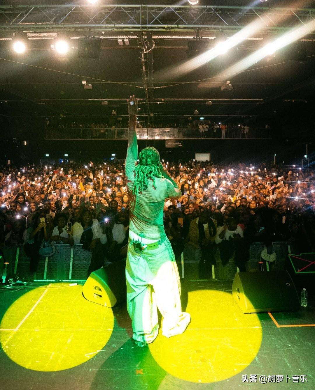 原创            今日欧美圈：碧昂斯宣布专辑试听派对，Dua Lipa有望出演芭比电影
