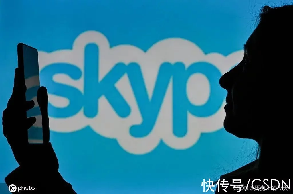 历史上的今天：世界上第一个互联网注册域名；Adobe 并购 Aldus；Skype 取代 MSN