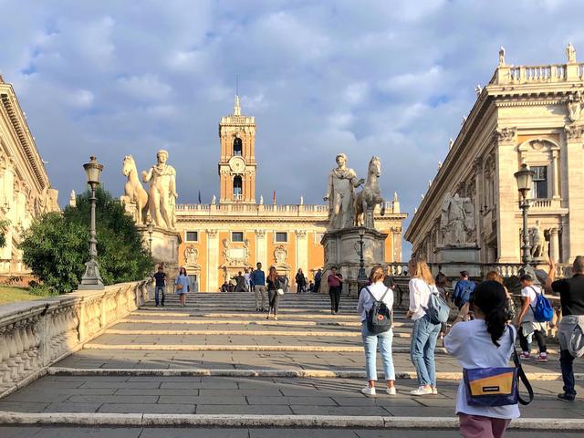 欧洲游记：罗马的卡比托利欧广场 Piazza del Campidoglio