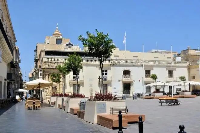 马耳他，这个地中海岛国，为啥每年吸引那么多人去旅游？