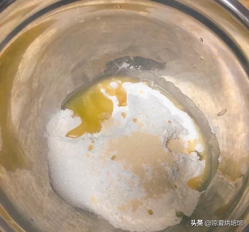 堪比BSK的新手披萨（含饼底做法，pizza酱做法）