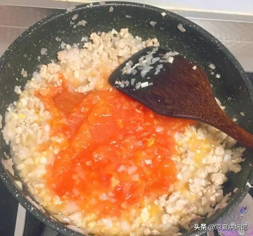 堪比BSK的新手披萨（含饼底做法，pizza酱做法）