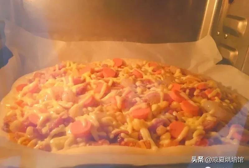 堪比BSK的新手披萨（含饼底做法，pizza酱做法）