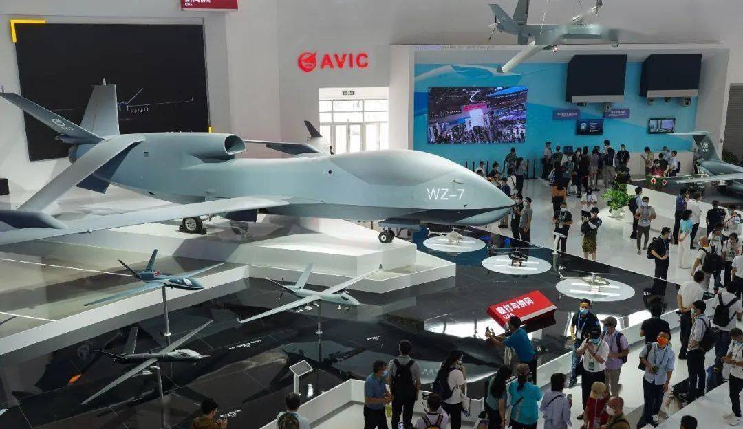 F15飞不上去，中国无侦7穿越宫古海峡，日本战机想跟踪却够不着？